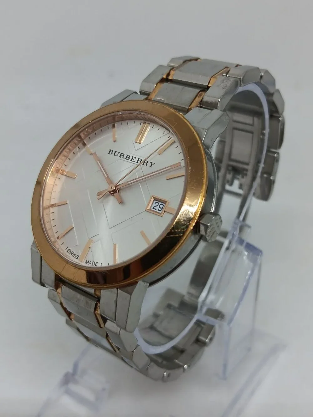 Burberry BU9006 Unisex 39mm Rose Gold/Silver Stainless Steel Swiss Quartz Watch